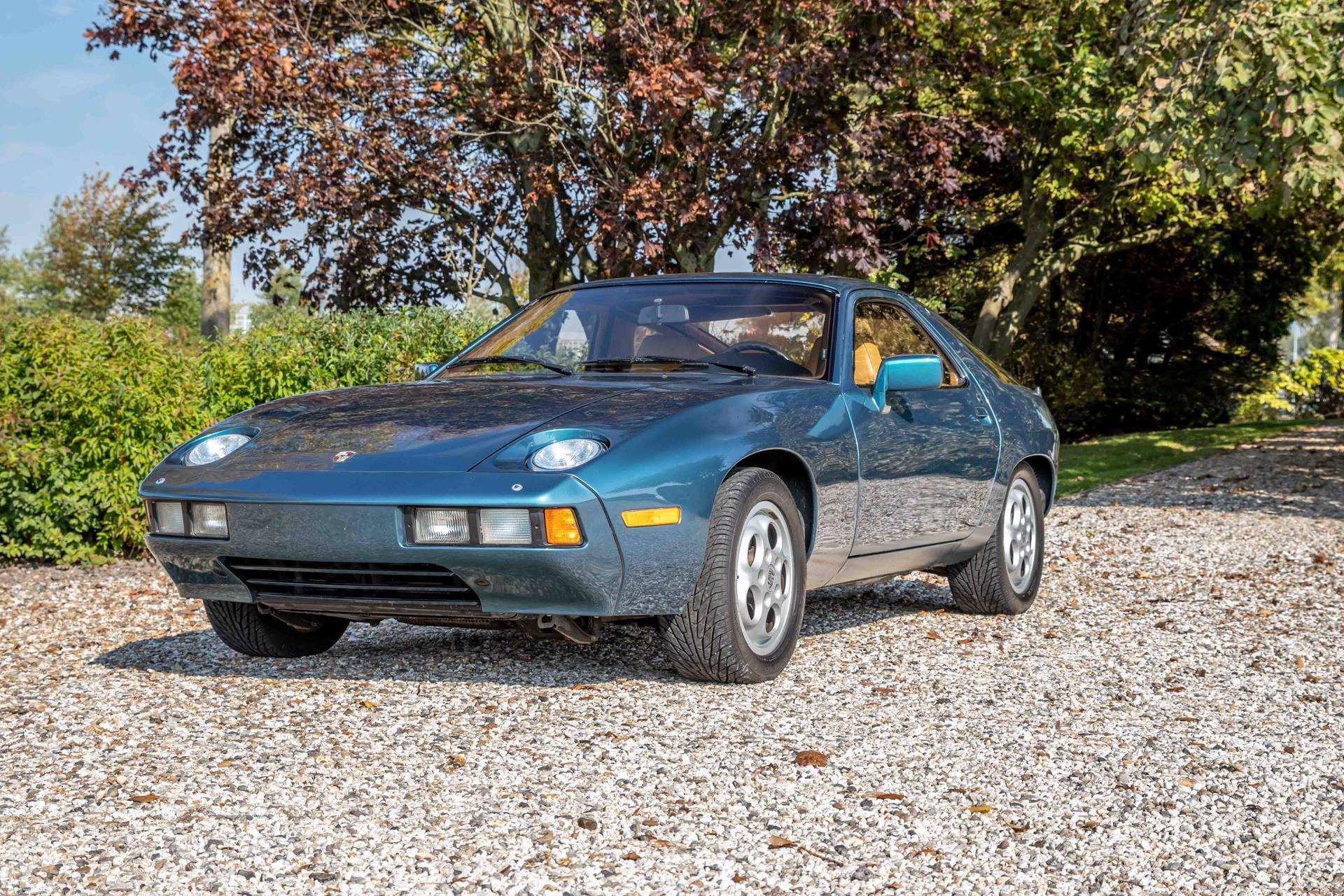 Real Art on Wheels | 1980 Porsche 928