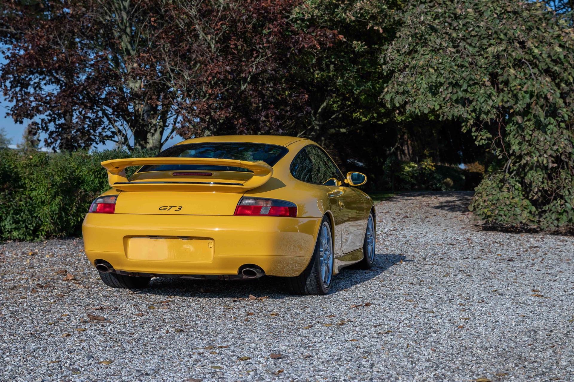 Real Art on Wheels | 2001 Porsche 996 GT3 Mark I