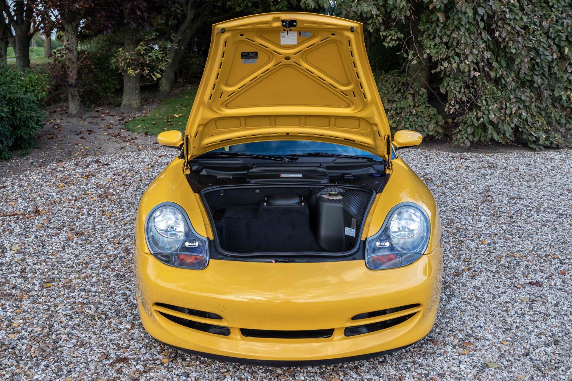 Real Art on Wheels | 2001 Porsche 996 GT3 Mark I