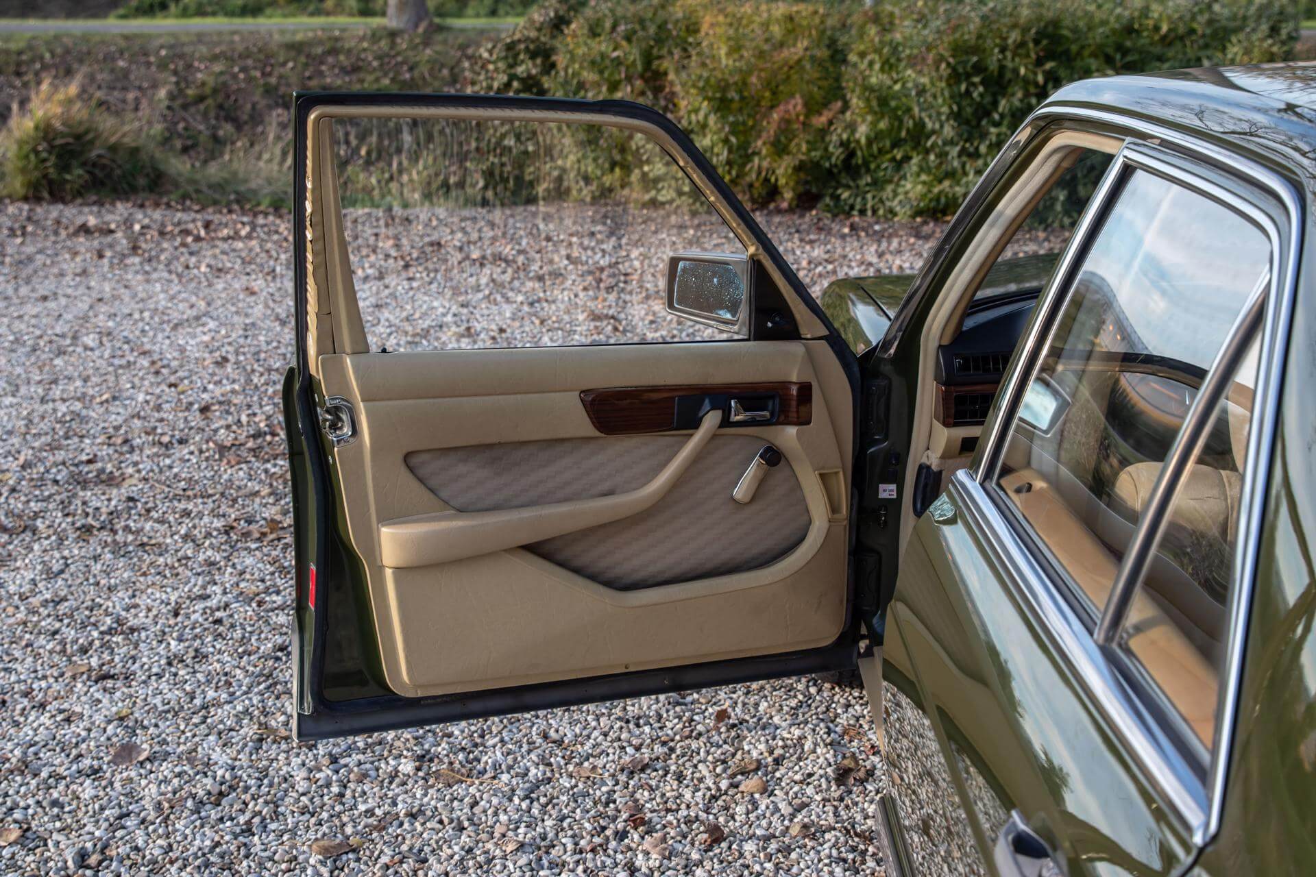 Real Art on Wheels | 1981 Mercedes-Benz 380 SE