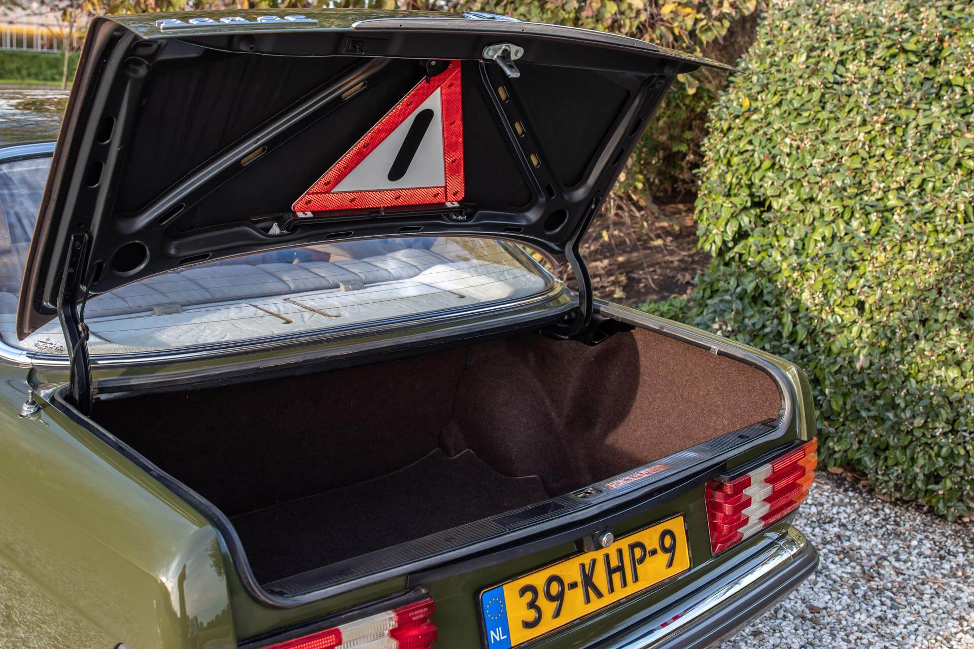 Real Art on Wheels | 1981 Mercedes-Benz 380 SE