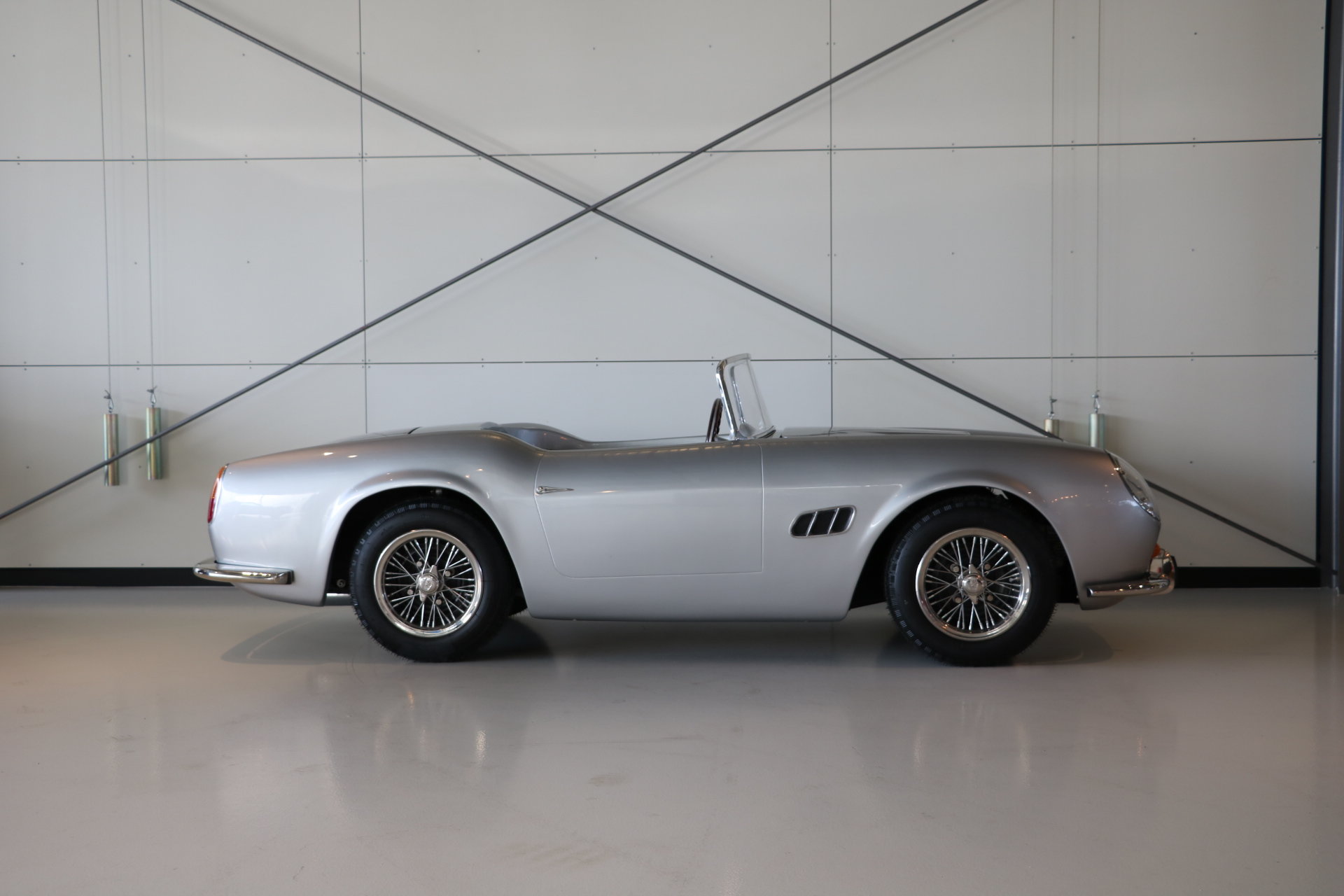 Real Art on Wheels | Ferrari 250 GT California Spider Roger Vadim