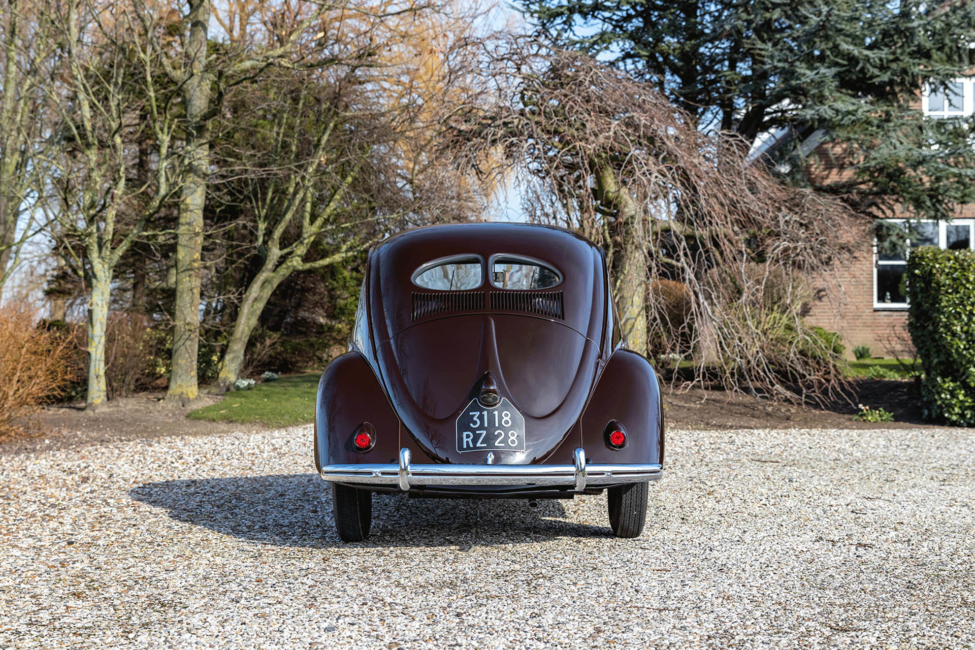 Real Art on Wheels | Volkswagen Beetle 1952