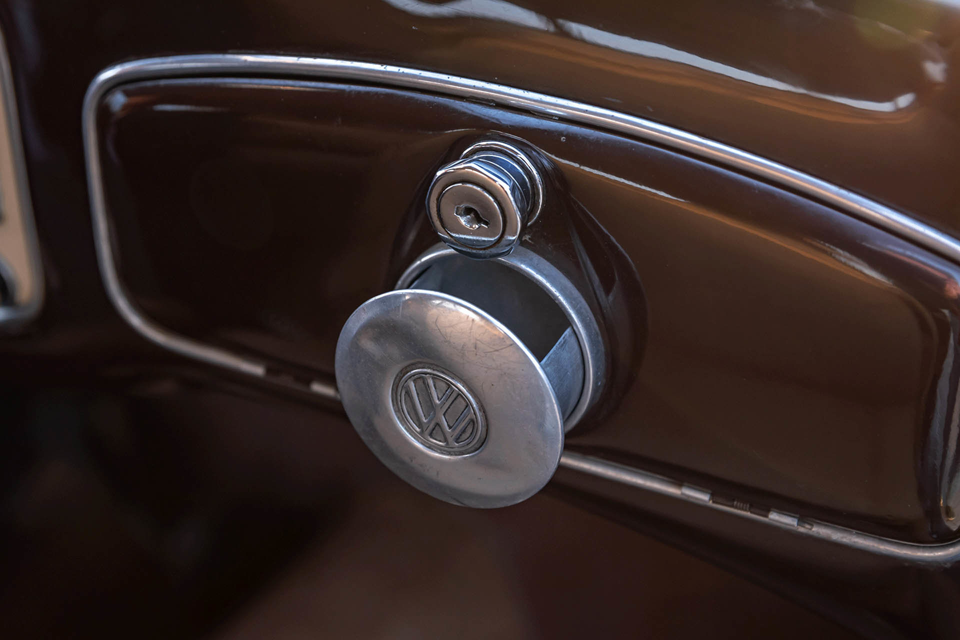 Real Art on Wheels | Volkswagen Beetle 1952