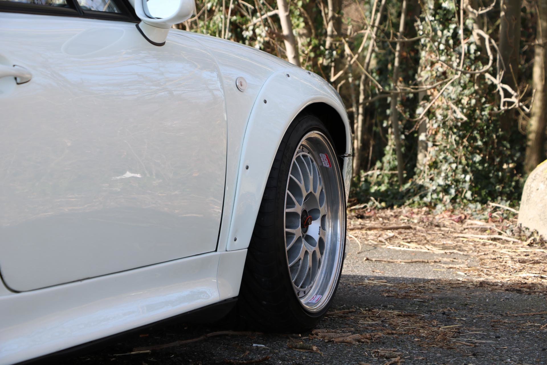 Real Art on Wheels | Porsche 993 Cup 3.8