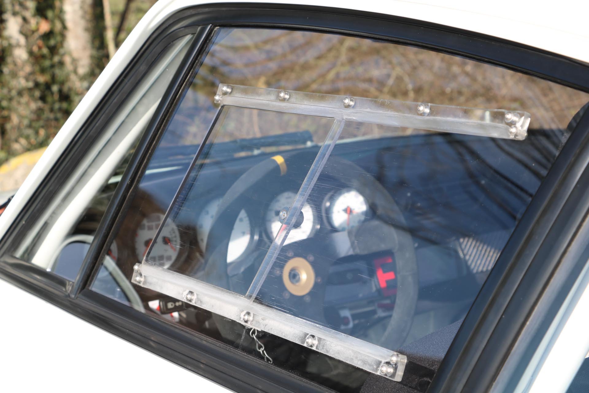 Real Art on Wheels | Porsche 993 Cup 3.8