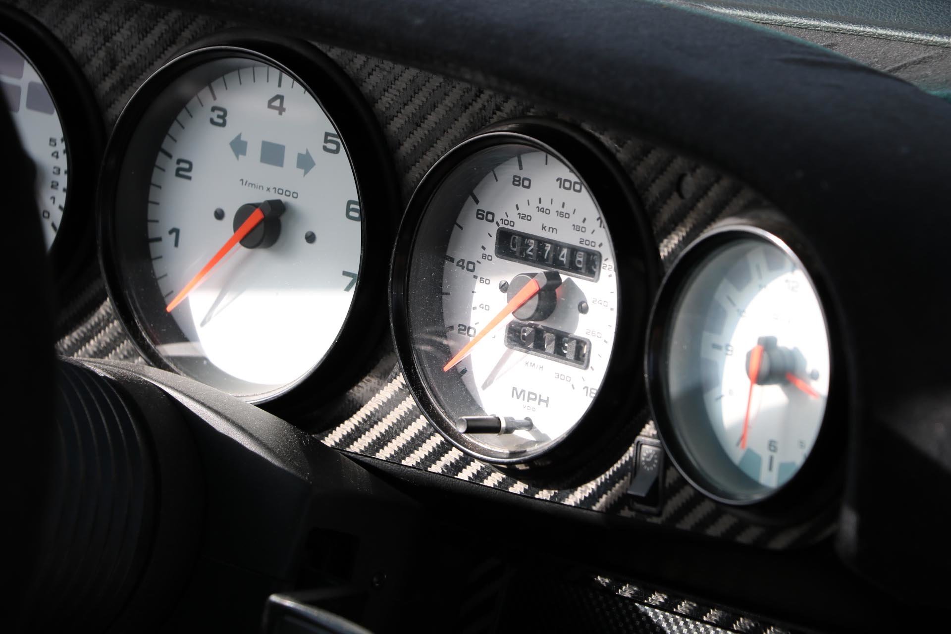 Real Art on Wheels | Porsche 993 Cup 3.8