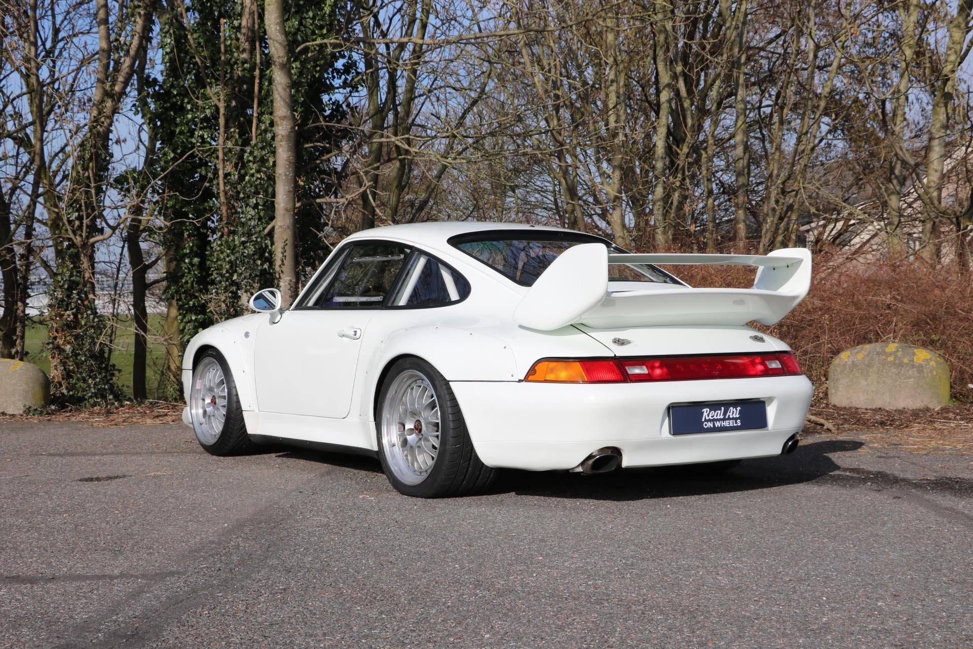 Real Art on Wheels | Porsche 993 Cup 3.8