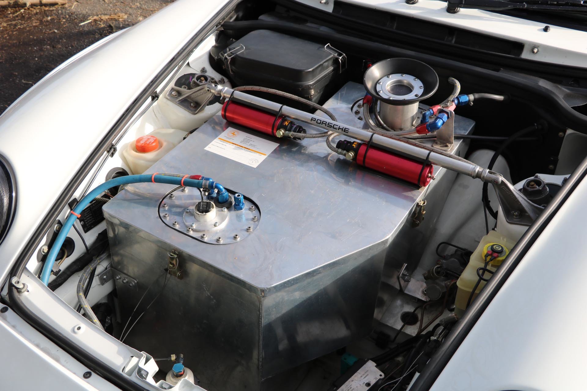 Real Art on Wheels | Porsche 993 Cup 3.8