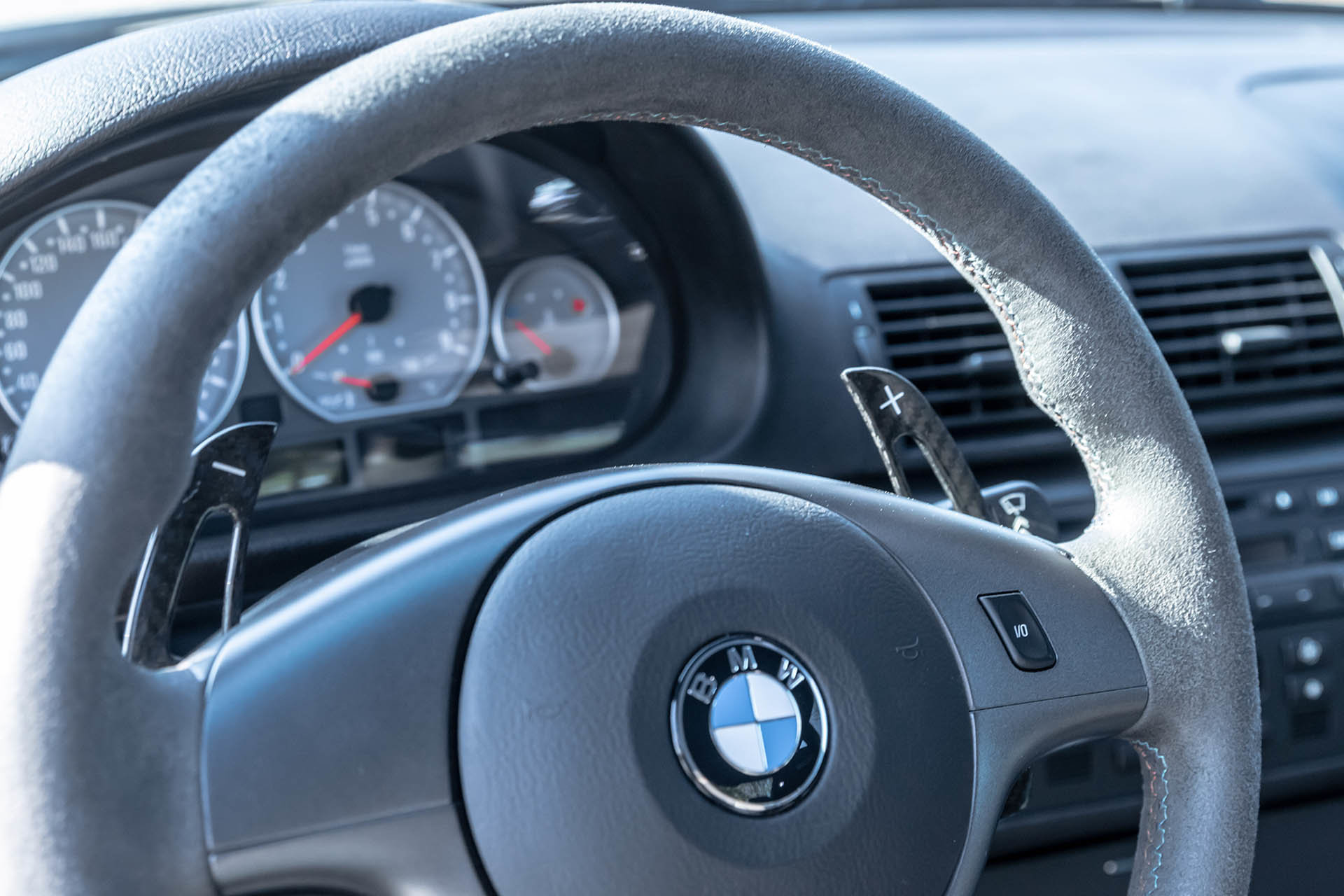 Real Art on Wheels | BMW M3 CSL