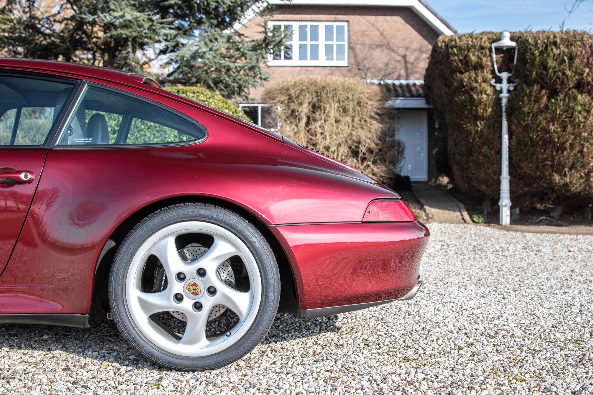 Real Art on Wheels | Porsche 993 Carrera 2S Arenarot