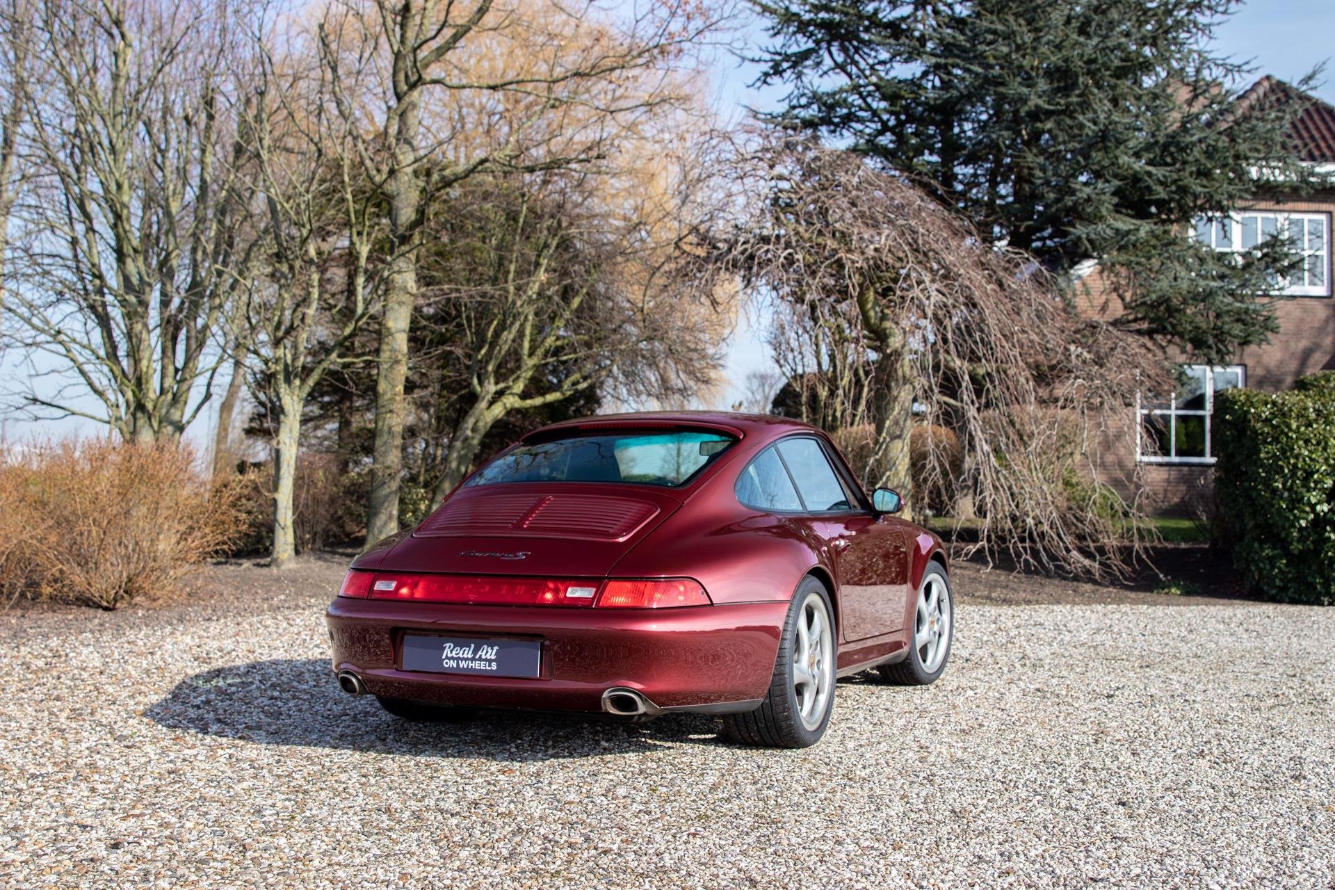 Real Art on Wheels | Porsche 993 Carrera 2S Arenarot