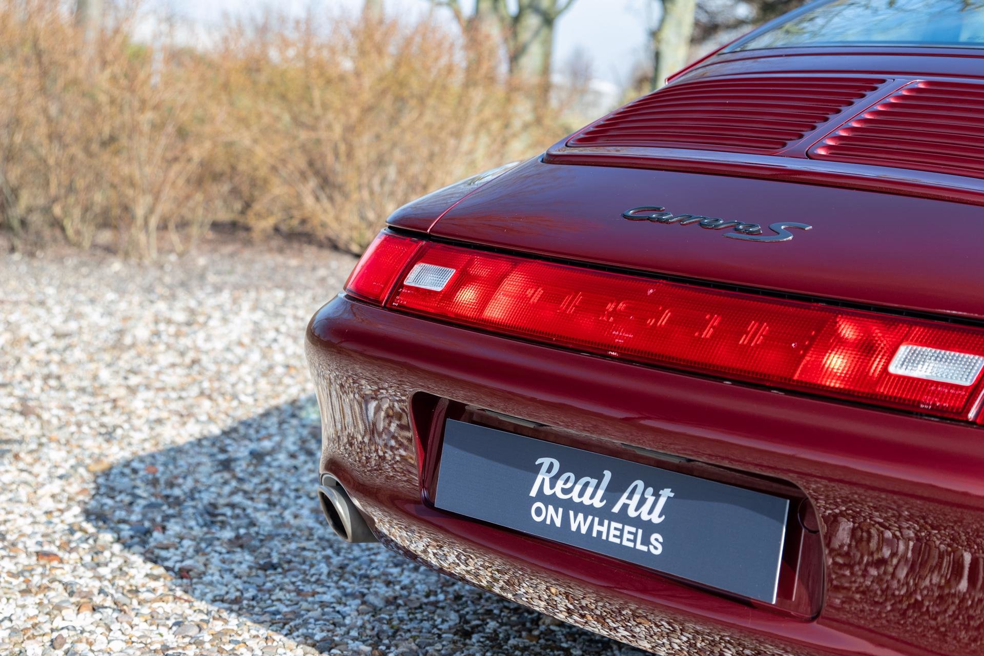 Real Art on Wheels | Porsche 993 Carrera 2S Arenarot