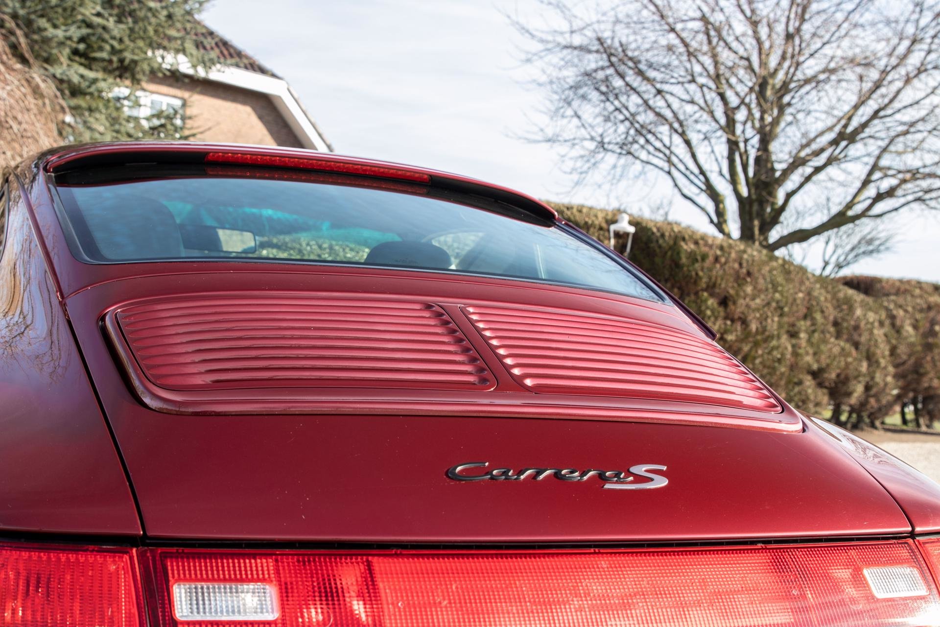 Real Art on Wheels | Porsche 993 Carrera 2S Arenarot