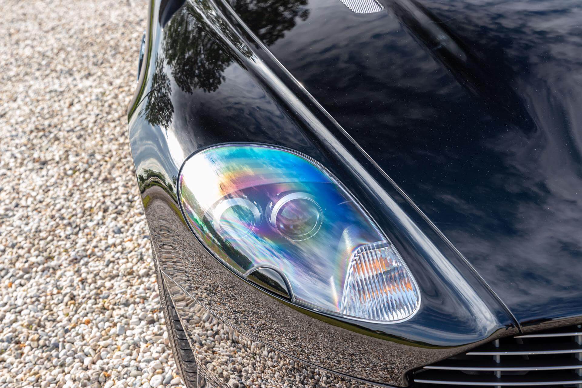 Aston Martin DB9 Volante