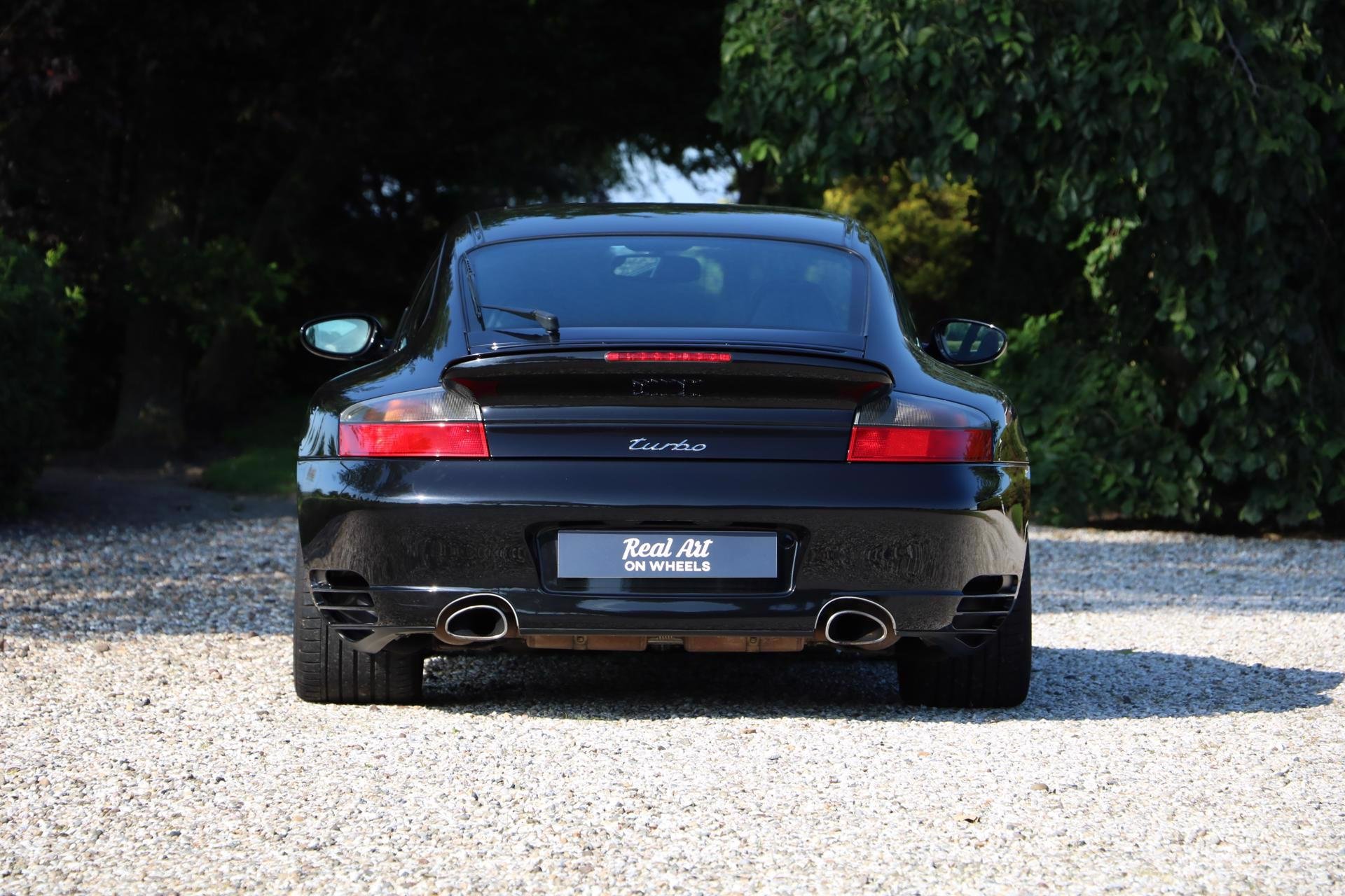 Real Art on Wheels | Porsche 996 Turbo