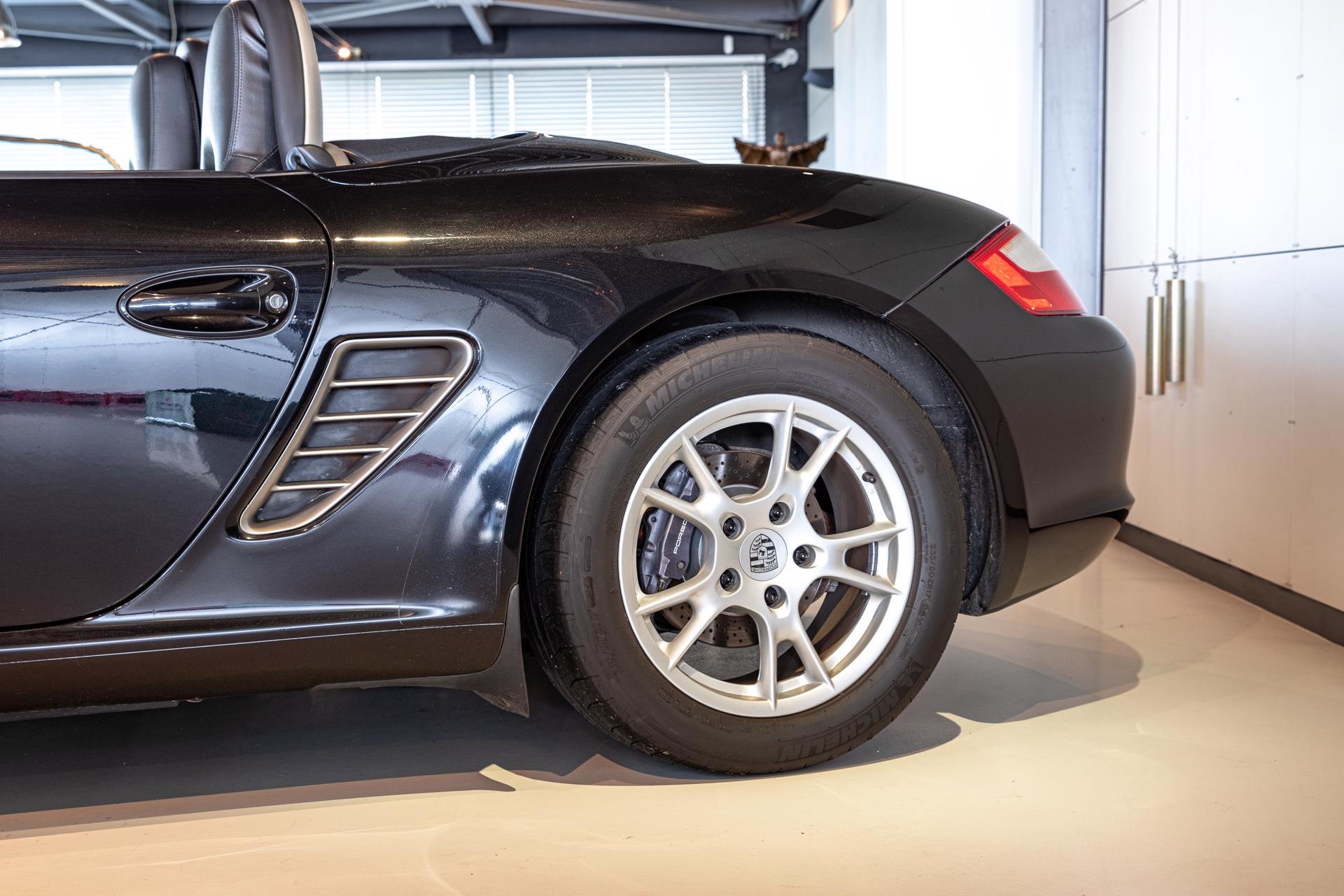 Real Art on Wheels | Porsche Boxster