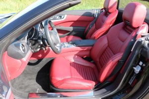 Real Art on Wheels | Mercedes-Benz SL 400