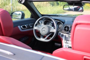 Real Art on Wheels | Mercedes-Benz SL 400