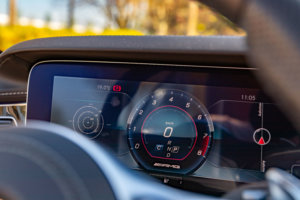 Real Art on Wheels | Mercedes-Benz S 63 AMG