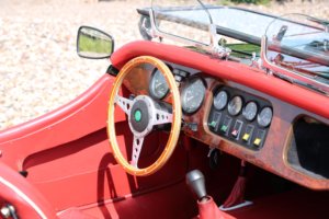 Real Art on Wheels | Morgan Plus 8