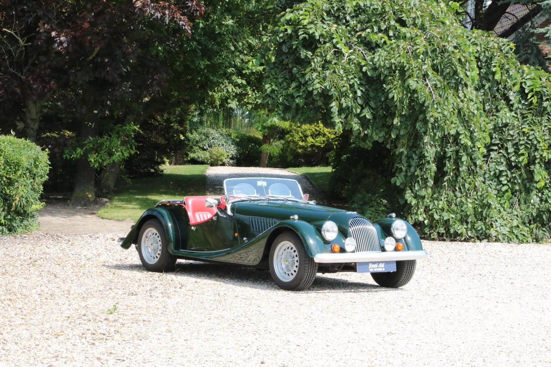 Real Art on Wheels | Morgan Plus 8