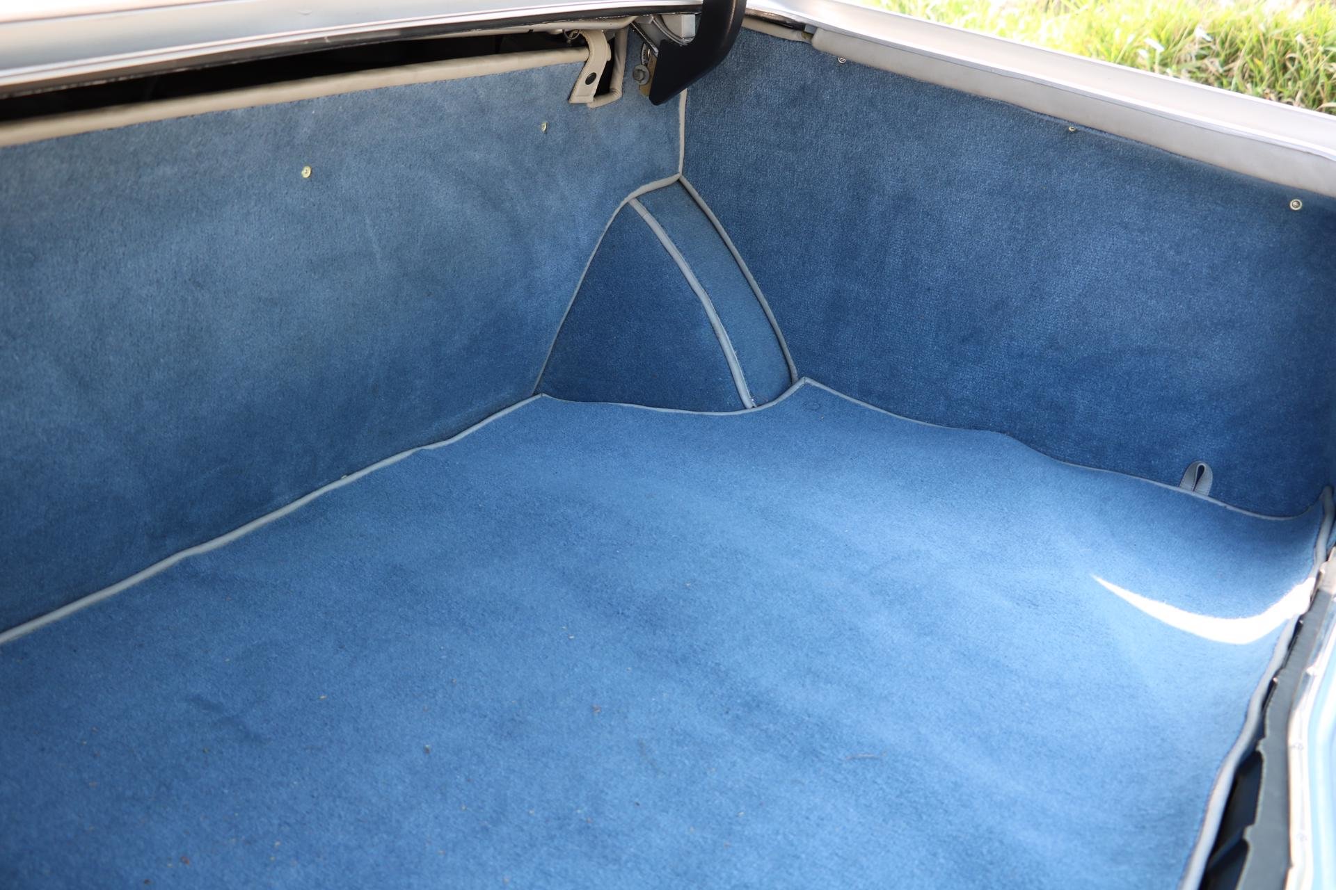 Real Art on Wheels | Rolls-Royce Silver Spur by Hooper