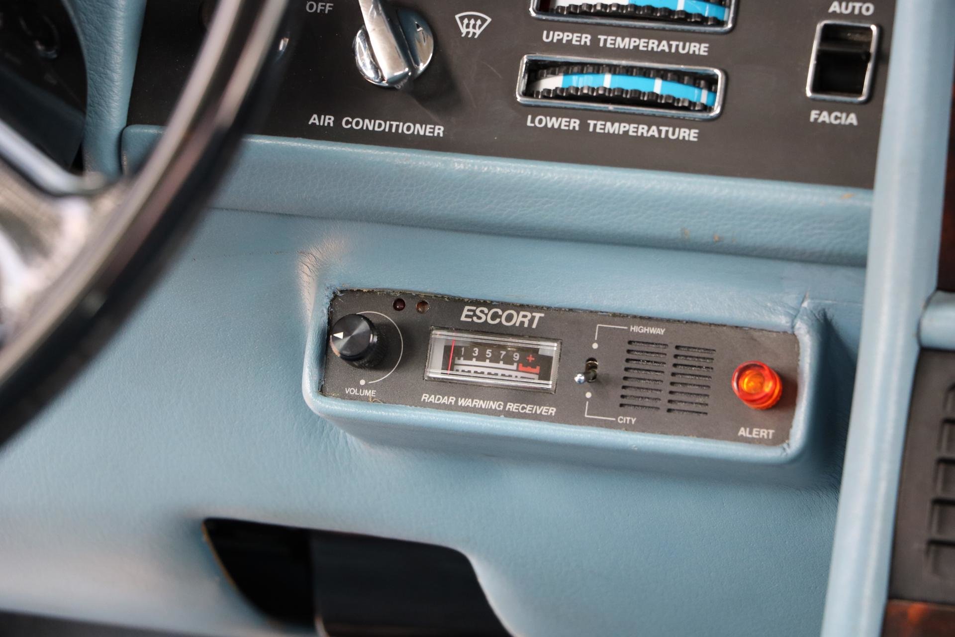 Real Art on Wheels | Rolls-Royce Silver Spur by Hooper