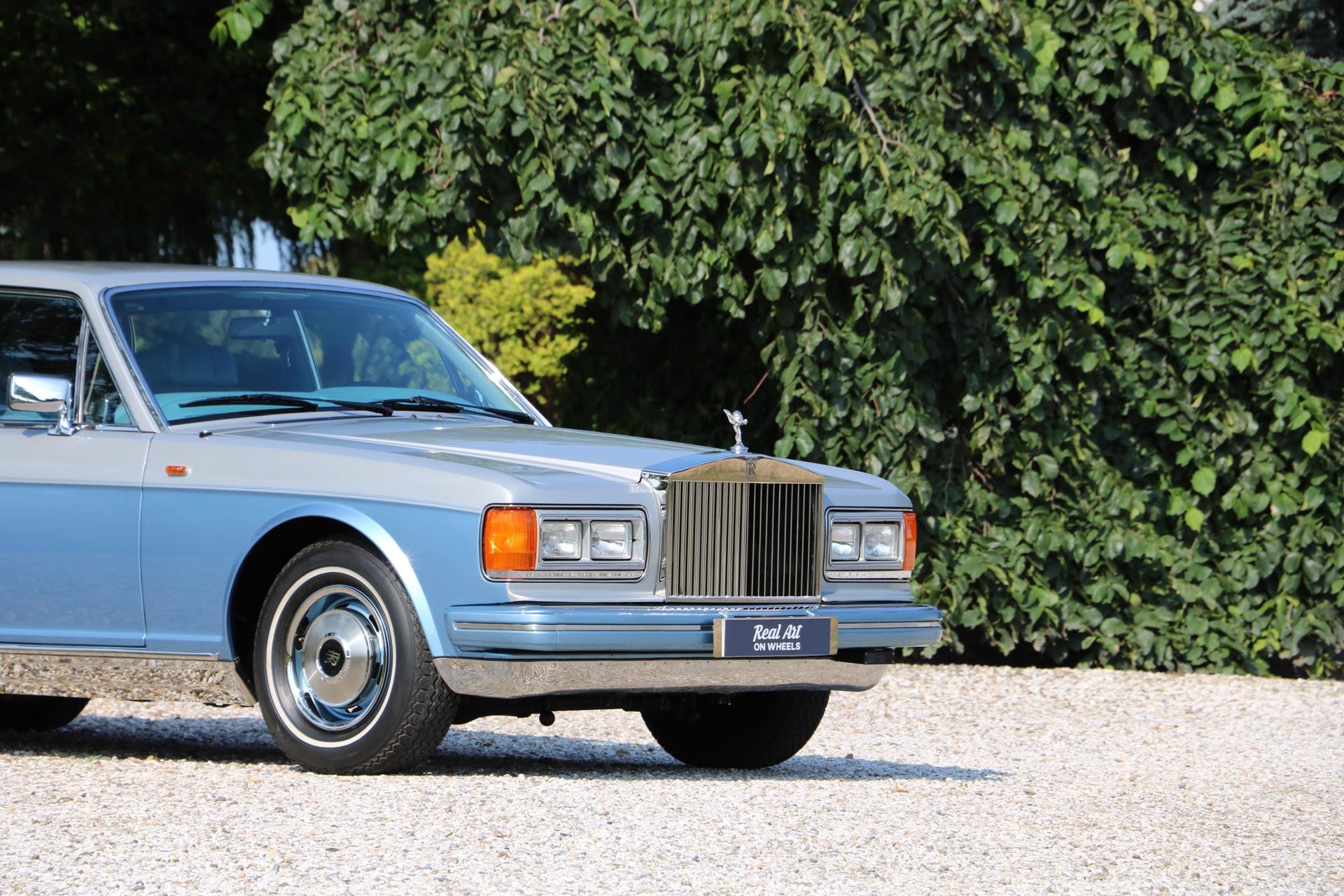 Real Art on Wheels | Rolls-Royce Silver Spur by Hooper