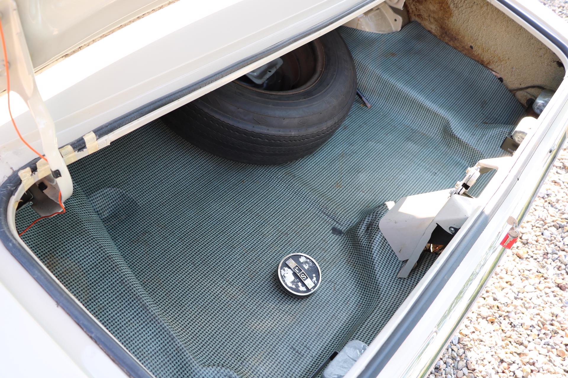 Real Art on Wheels | Chevrolet Camaro RS