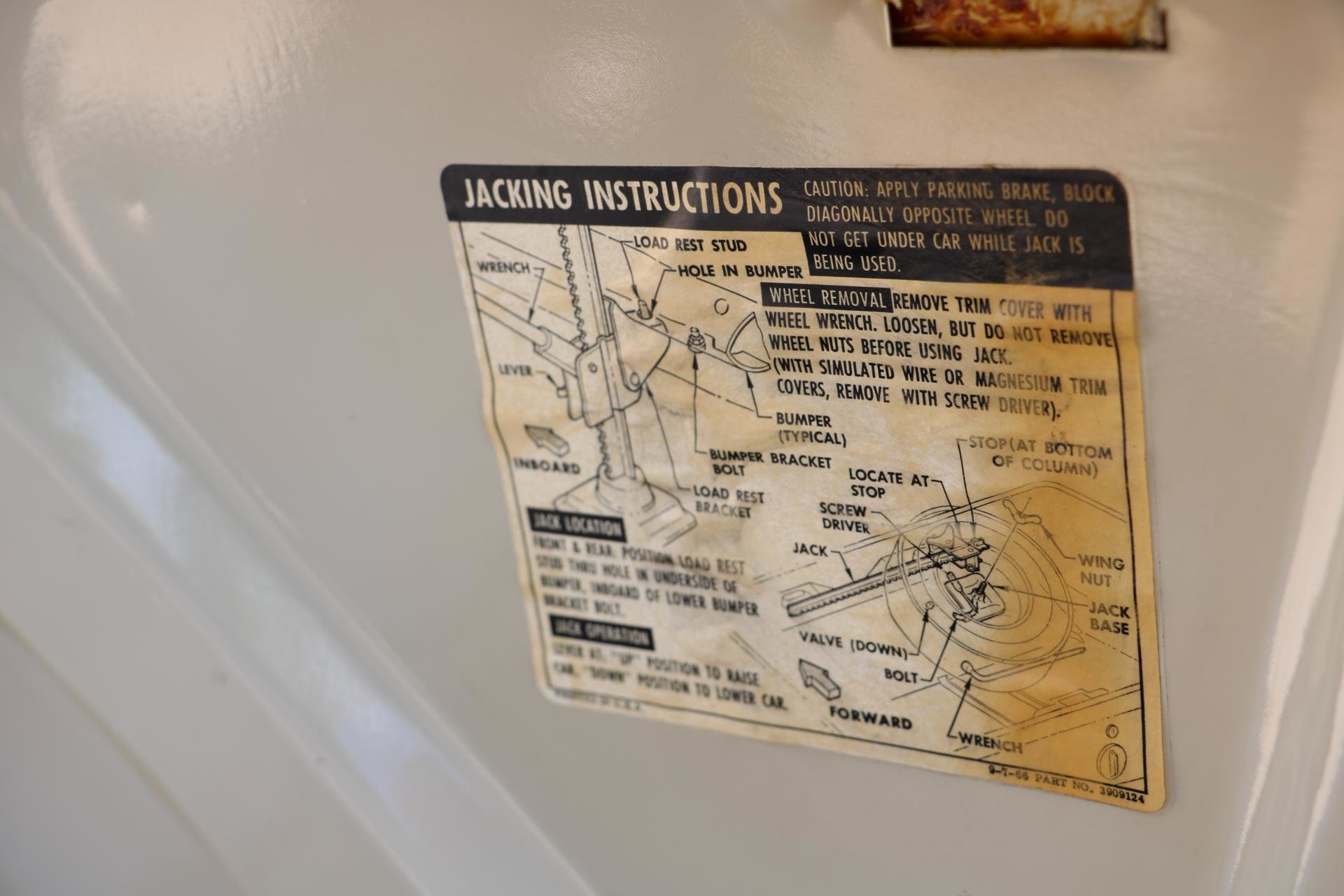 Real Art on Wheels | Chevrolet Camaro RS