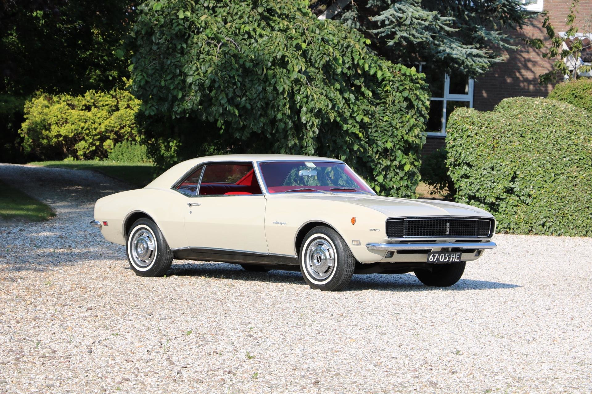 Real Art on Wheels | Chevrolet Camaro RS