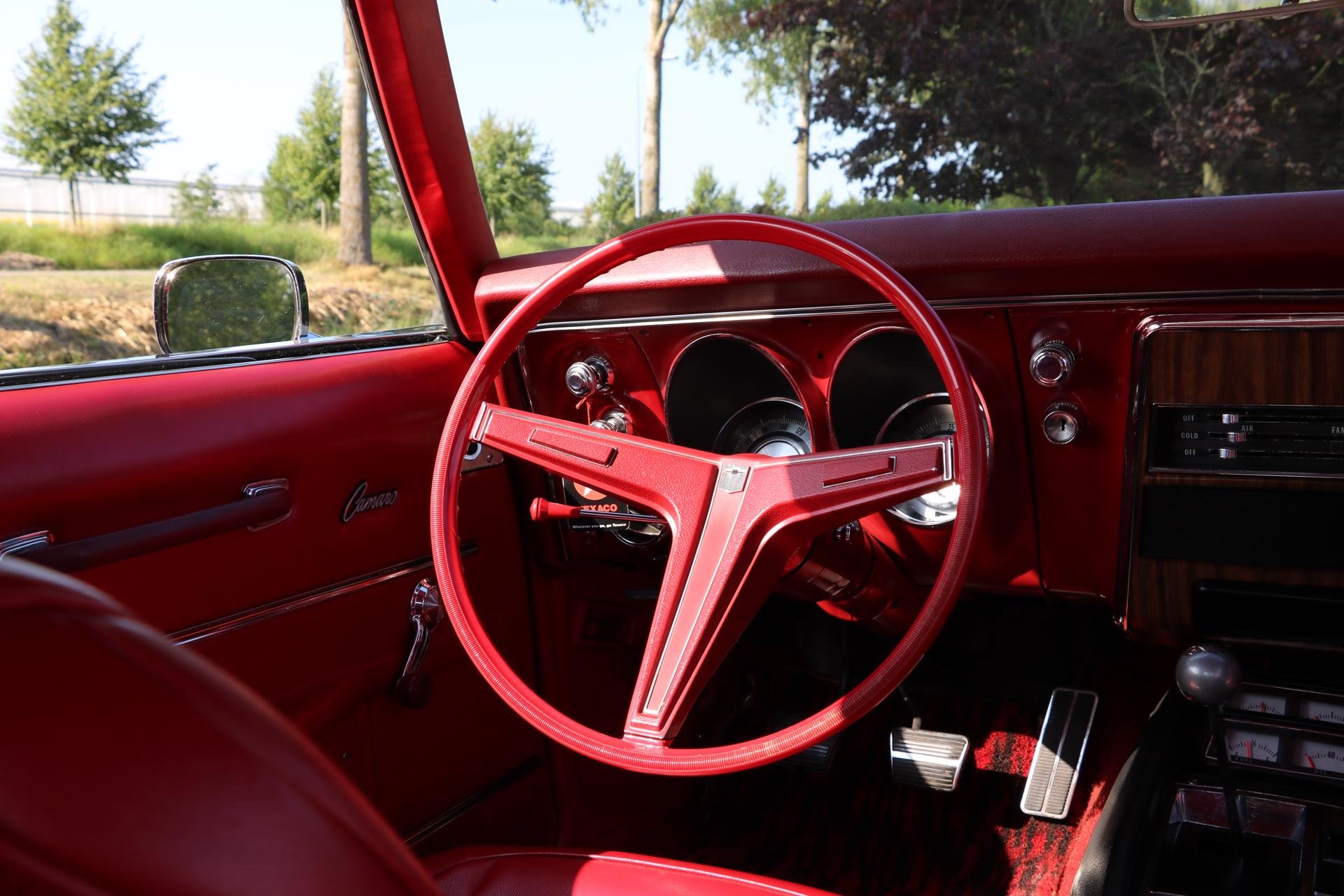 Real Art on Wheels | Chevrolet Camaro RS