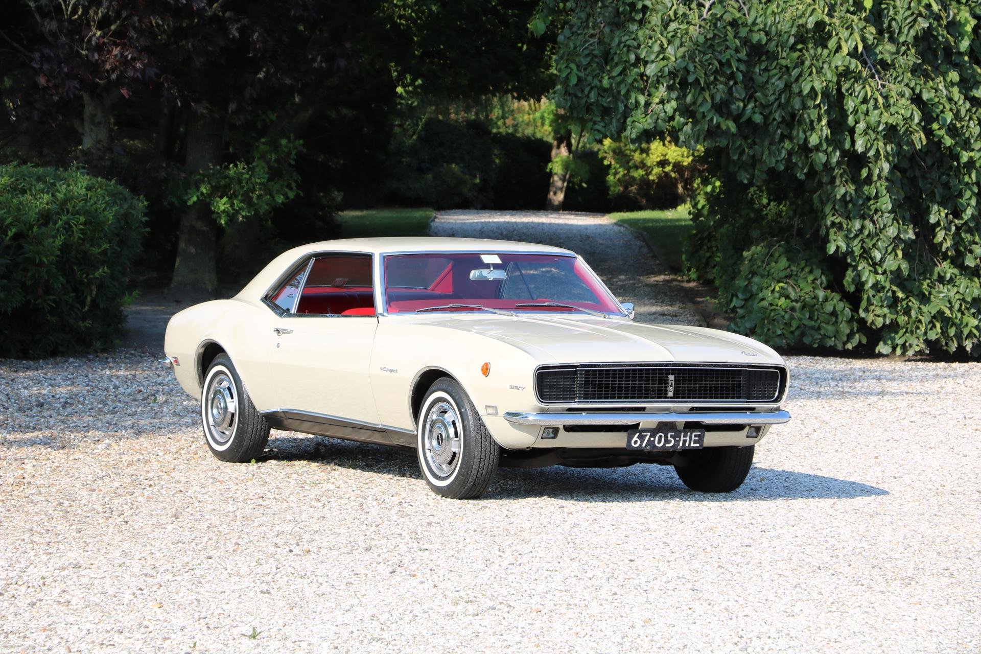 Real Art on Wheels | Chevrolet Camaro RS