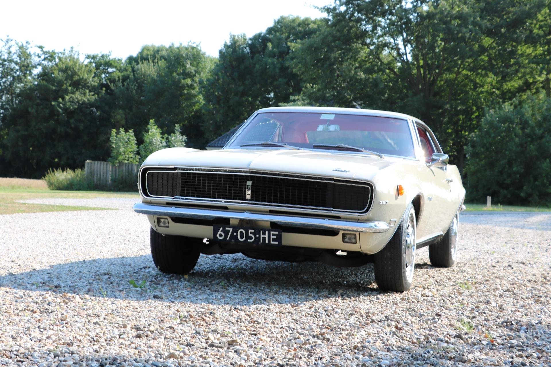 Real Art on Wheels | Chevrolet Camaro RS