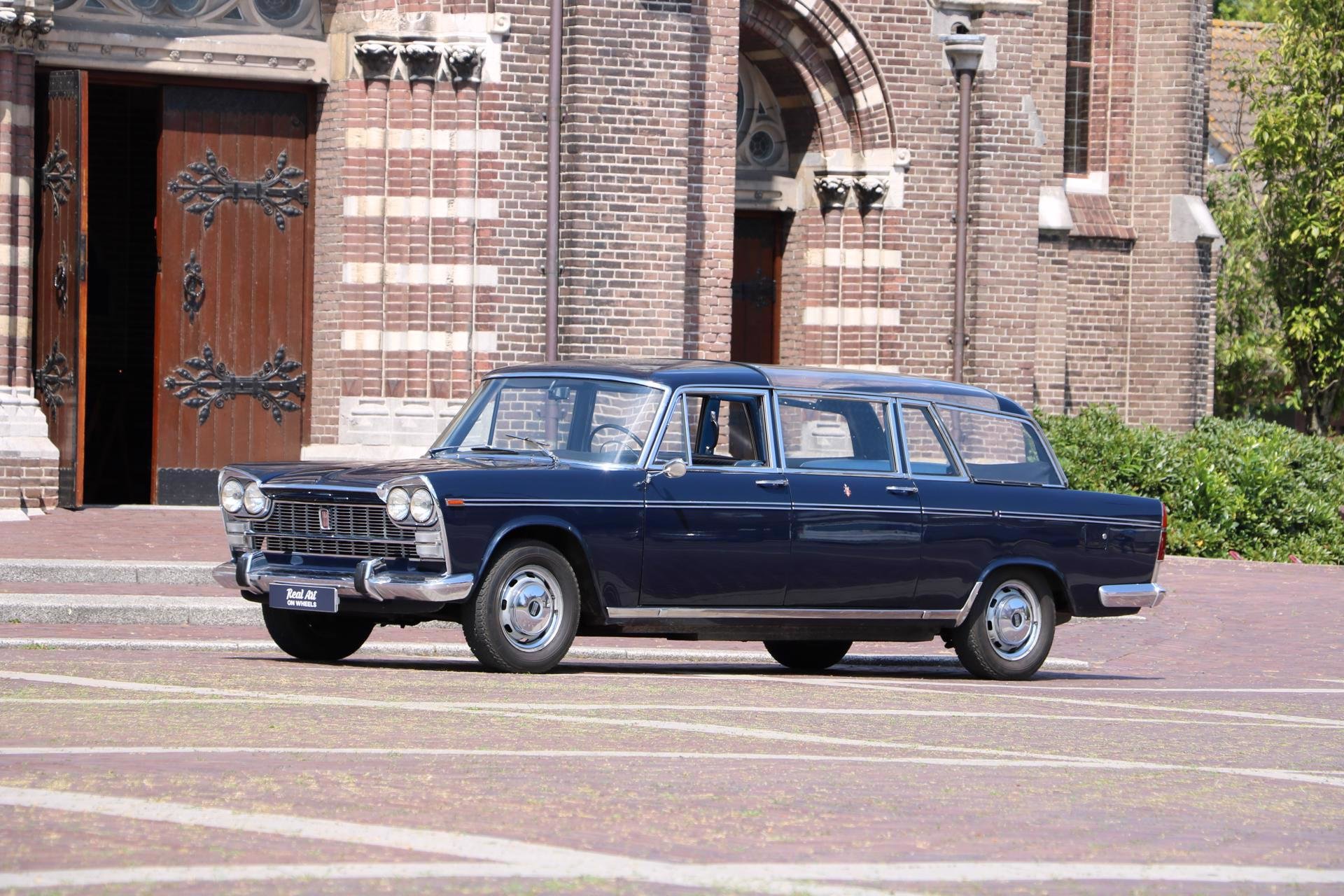 Real Art on Wheels | Fiat 2300 Presidenziale Landaulette