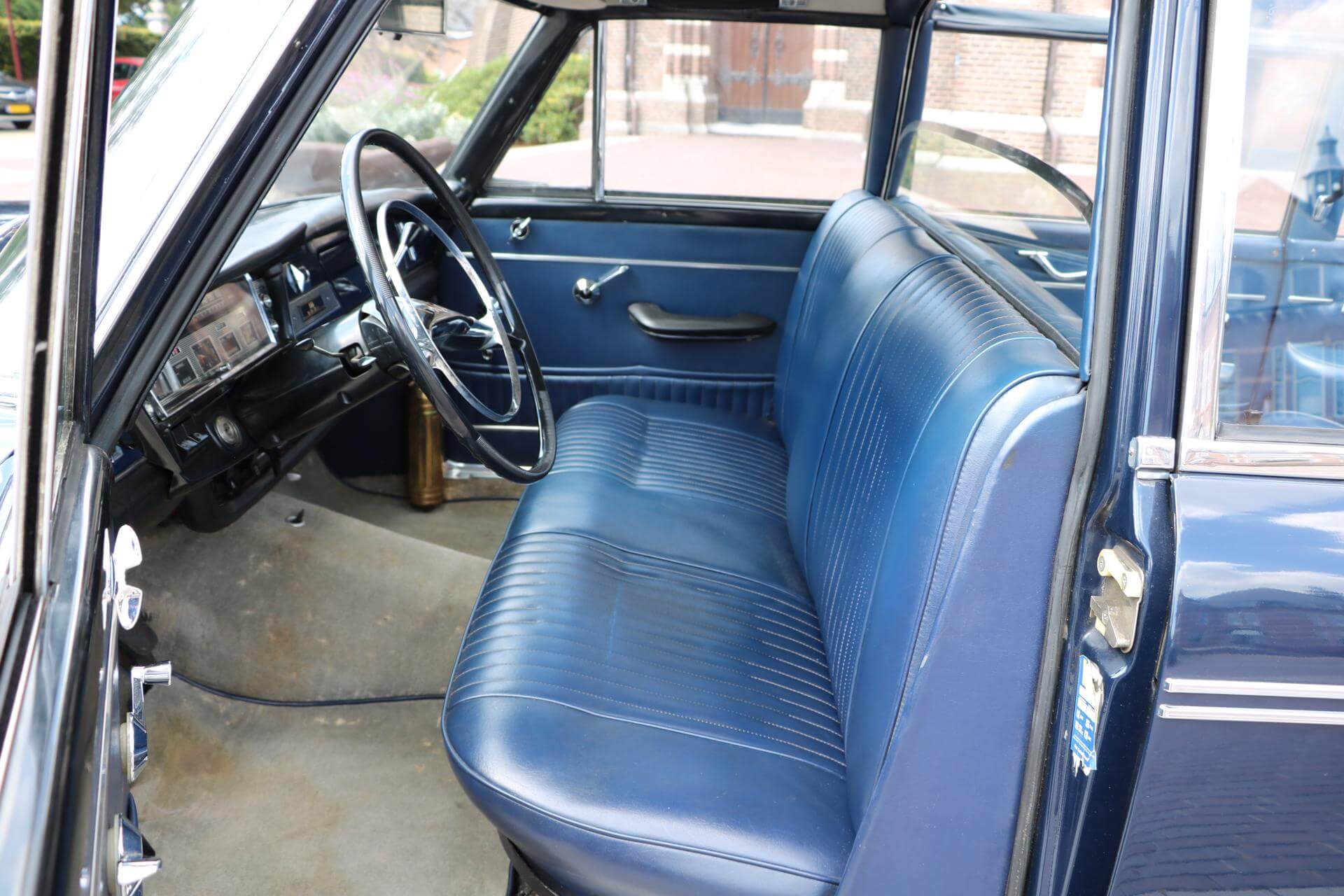 Real Art on Wheels | Fiat 2300 Presidenziale Landaulette