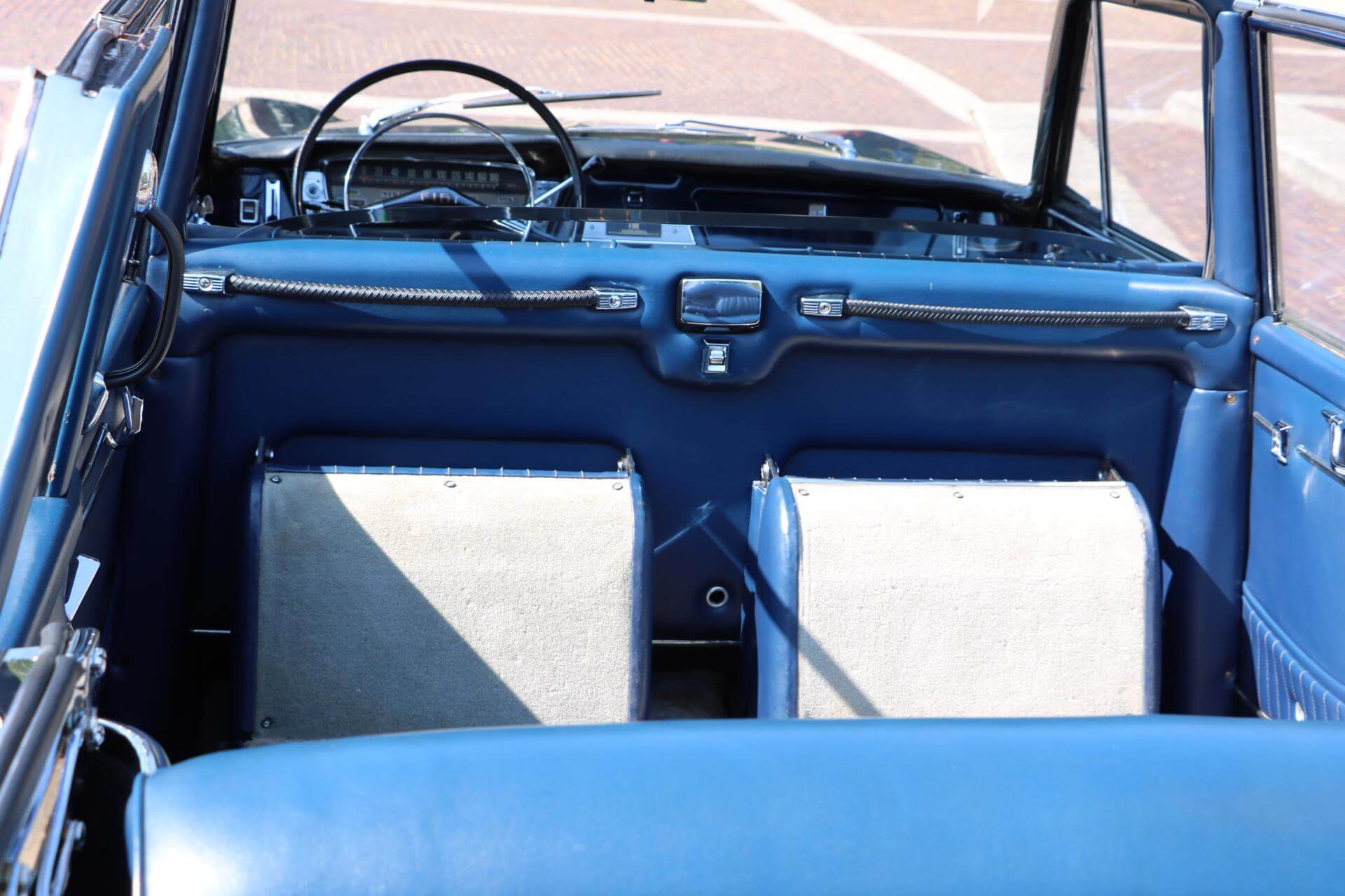 Real Art on Wheels | Fiat 2300 Presidenziale Landaulette