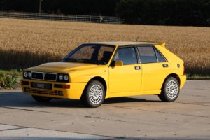 Real Art on Wheels | 1992 Lancia Delta HF Integrale Evoluzione