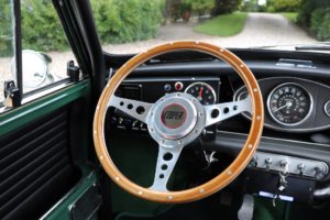 Real Art on Wheels | Mini Cooper Mark II