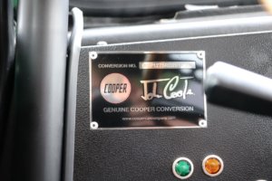 Real Art on Wheels | Mini Cooper Mark II