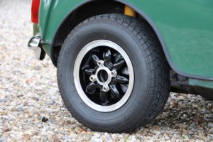 Real Art on Wheels | Mini Cooper Mark II