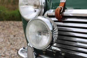 Real Art on Wheels | Mini Cooper Mark II