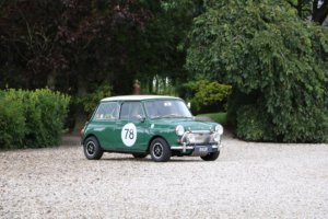 Real Art on Wheels | Mini Cooper Mark II