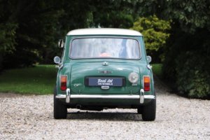 Real Art on Wheels | Mini Cooper Mark II