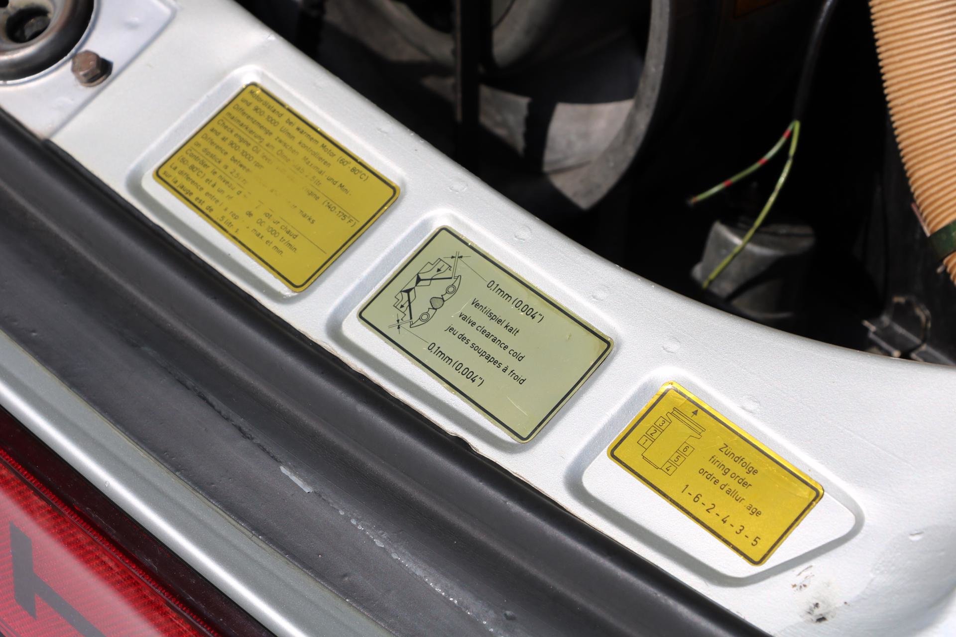 Real Art on Wheels | Porsche 911 Carrera 3.0