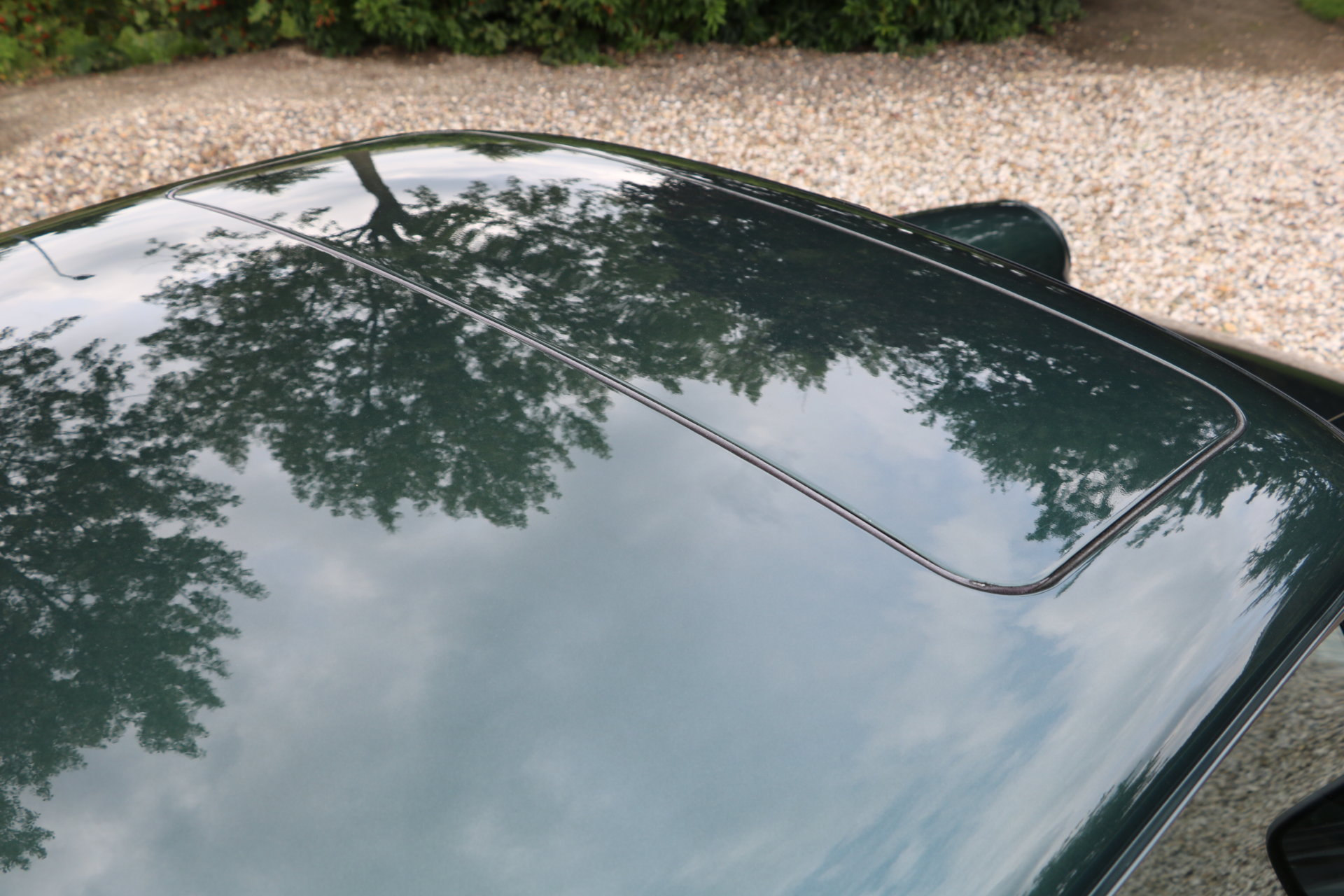 Real Art on Wheels | Porsche 911 Carrera 3.2