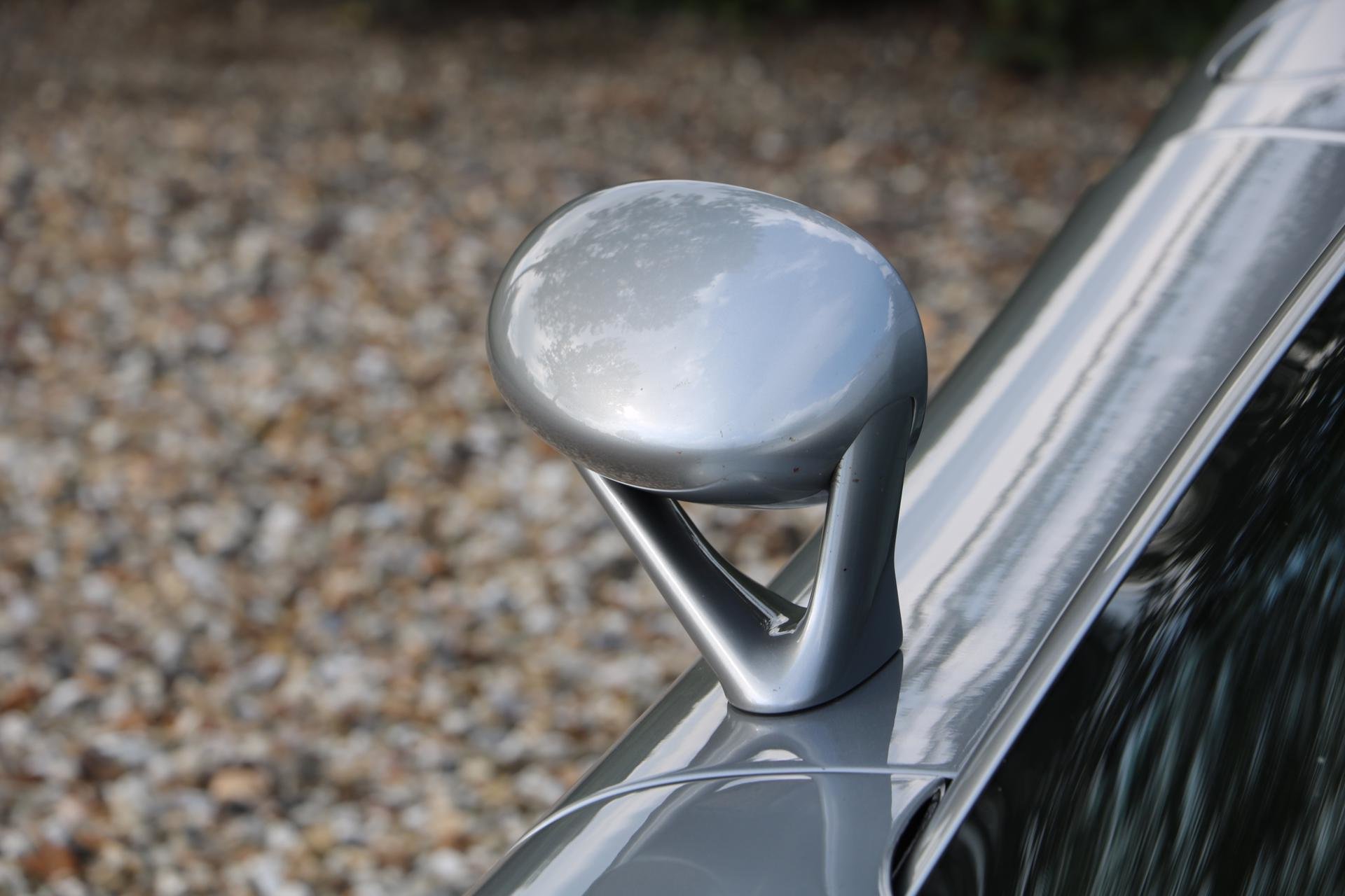 Real Art on Wheels | Porsche Carrera GT