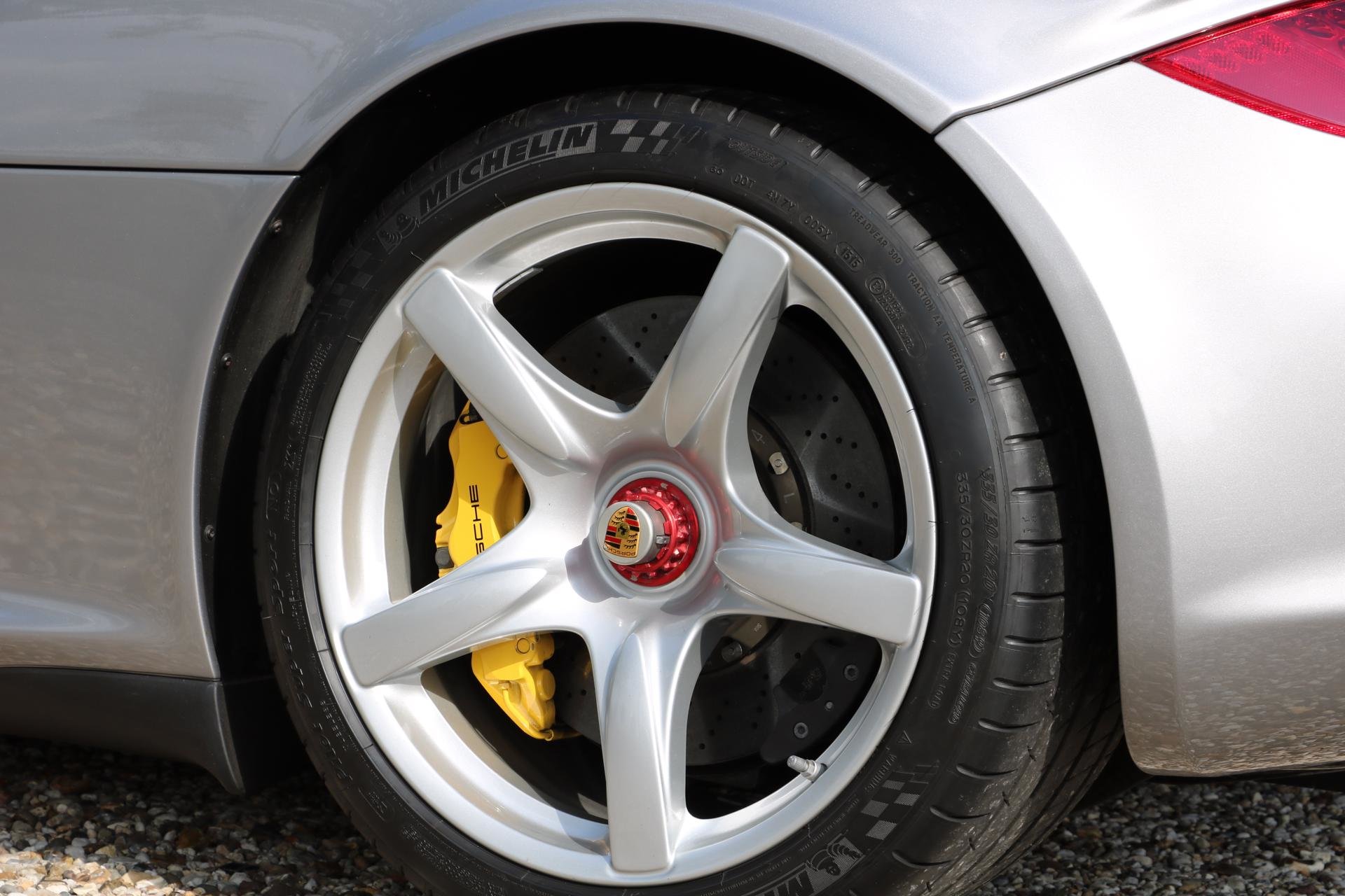 Real Art on Wheels | Porsche Carrera GT