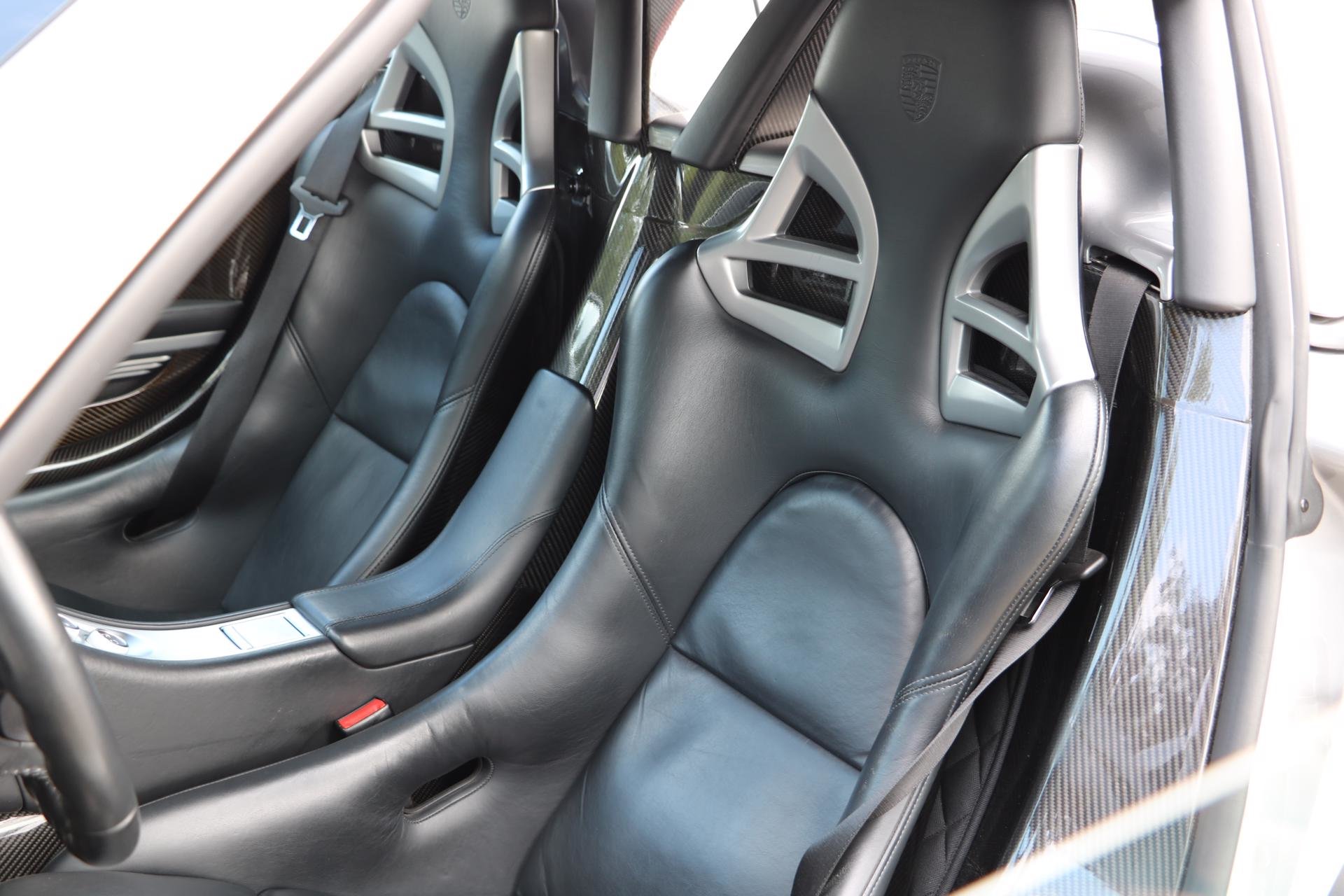 Real Art on Wheels | Porsche Carrera GT